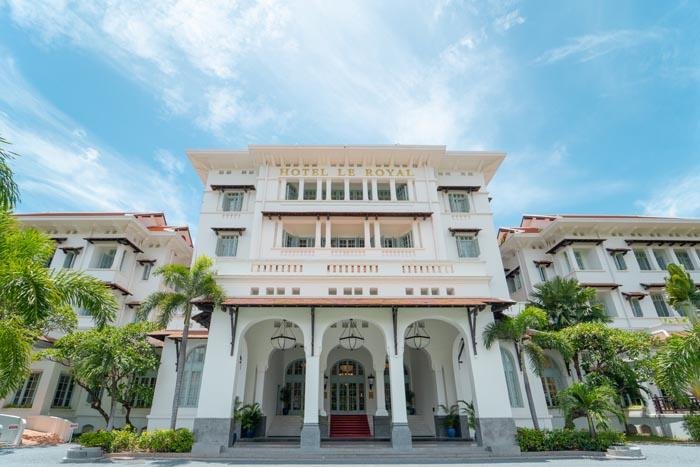 Hotel Reviews
